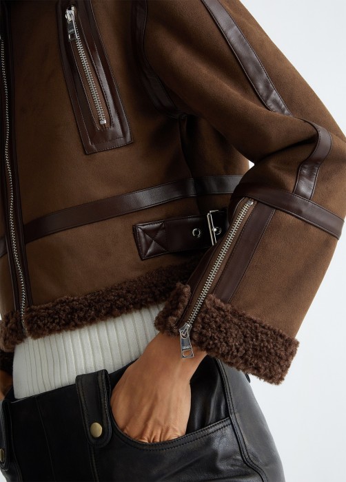 укороченная куртка женская giubbotto ecopellic  по цене 50160 руб вид справа