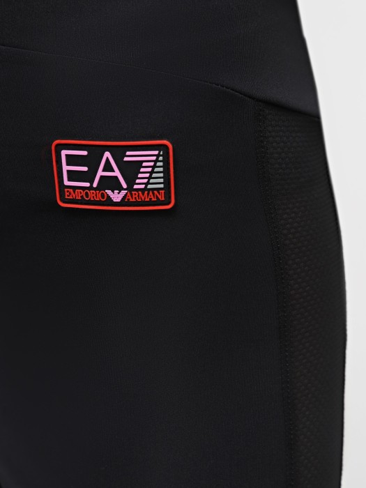 Товар с артикулом 3DTS62TJTCZ вид сзади