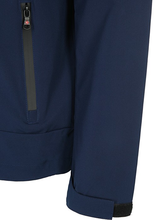 ветровка мужская  по цене 38900 руб вид справа