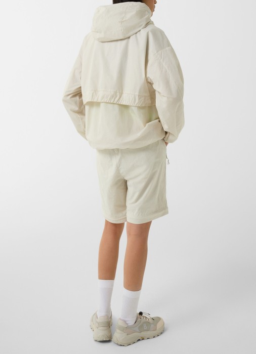 Товар с артикулом 34789438 вид сзади