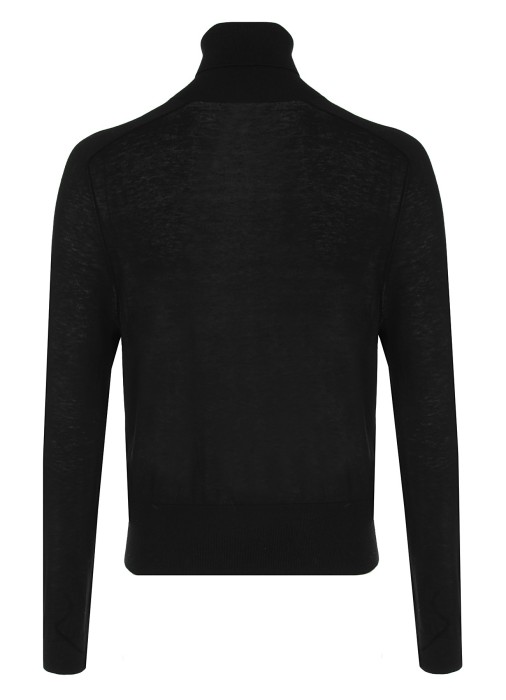 Товар черного цвета с внутренней стороны