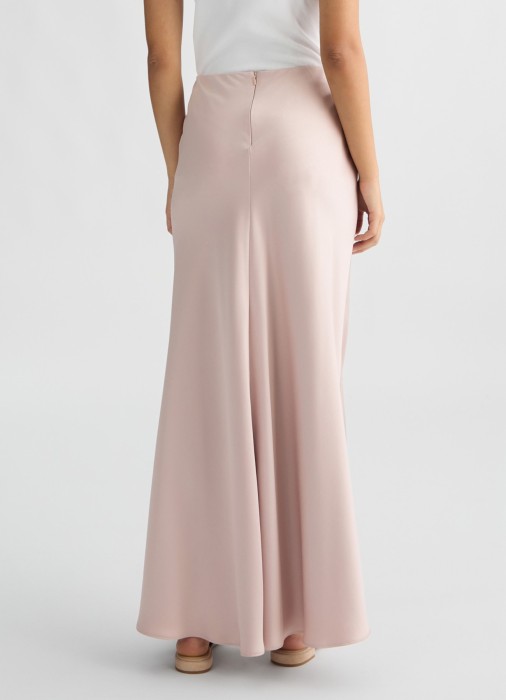 Товар розового цвета с внутренней стороны