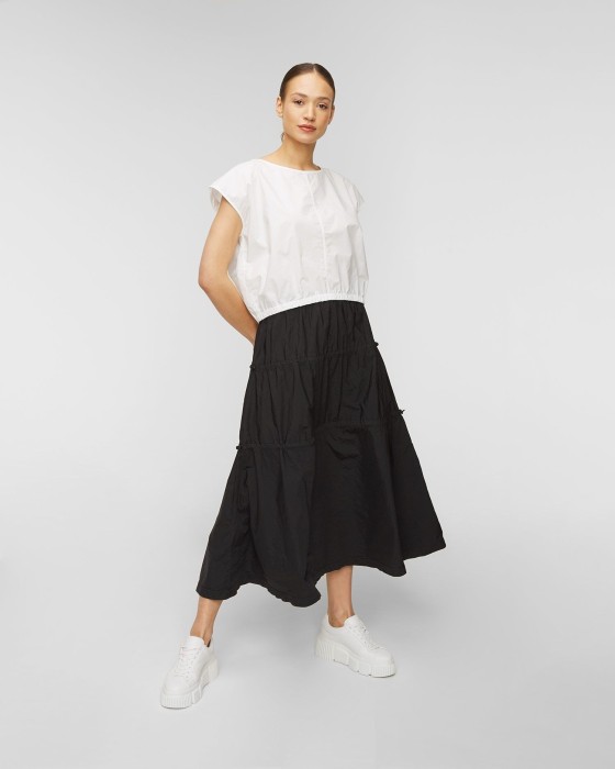 Товар с артикулом D83877 вид сзади