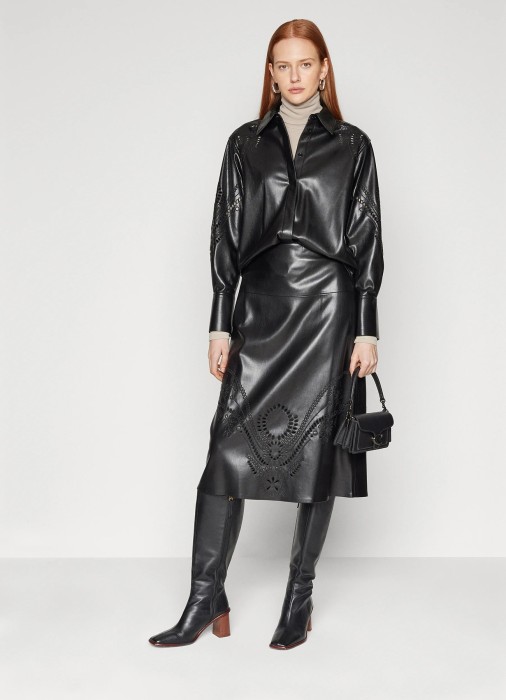 Продукция для женщин фото