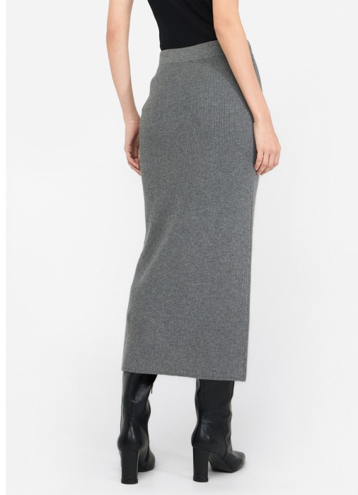 Товар серого цвета с внутренней стороны