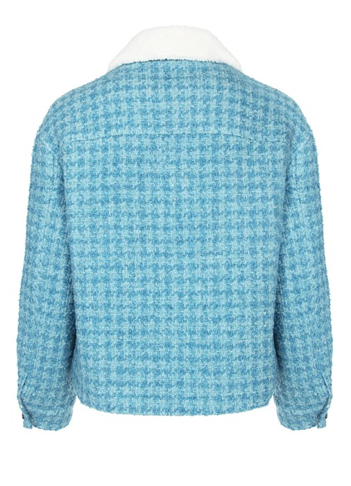 Товар голубого цвета с внутренней стороны