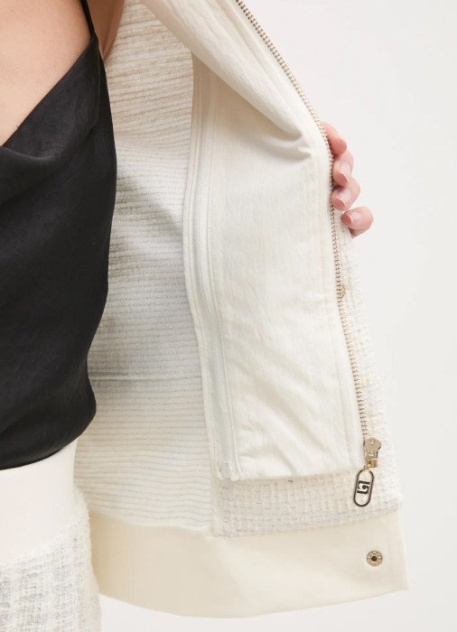 Продукция для женщин фото