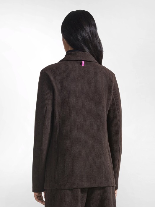 жакет женский  по цене 22800 руб вид справа