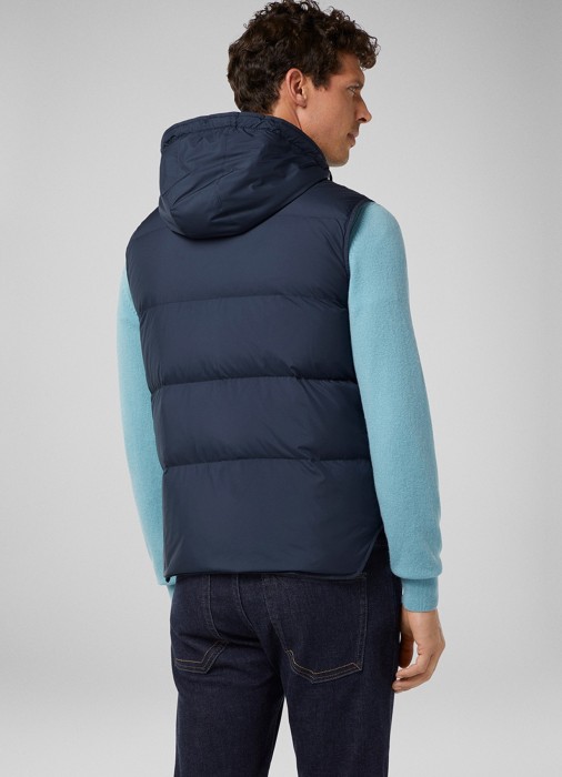 жилет мужской  из италии вид сбоку