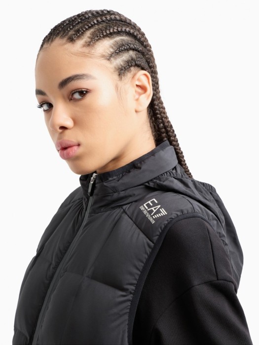 жилет женский еа7 emporio armani от бренда ea7 emporio armani вид слева