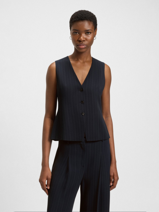 жилет женский julinia  по цене 32560 руб вид справа