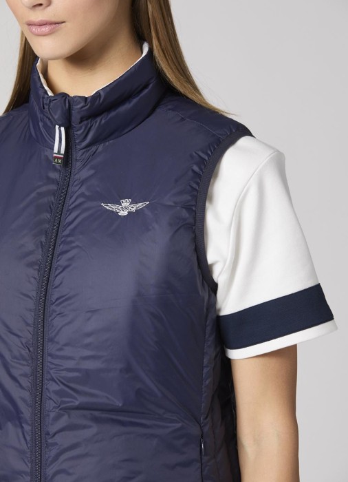 Продукция для женщин фото