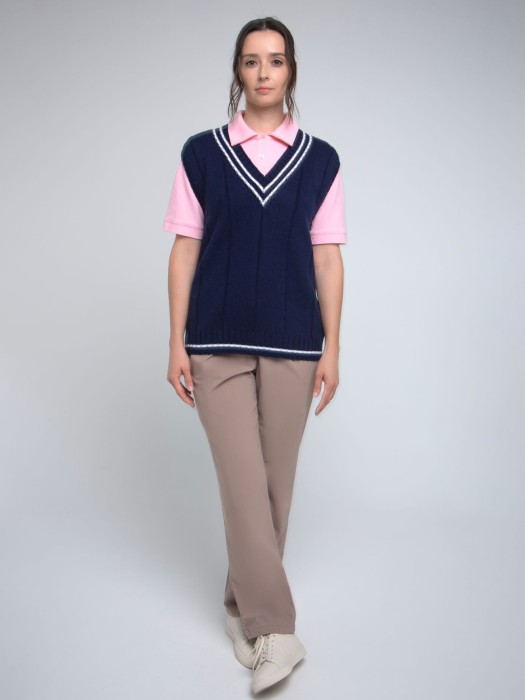 жилет женский  по цене 12600 руб вид справа