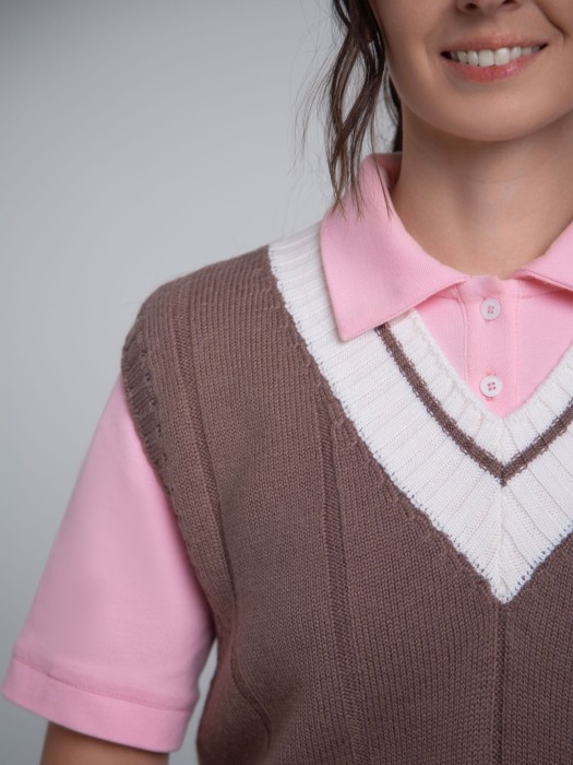 жилет женский  от бренда thistle вид слева