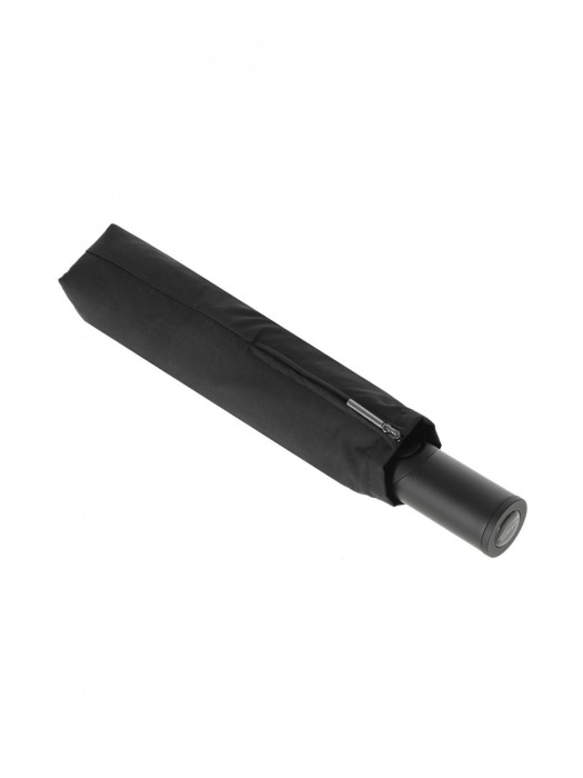 Товар черного цвета с внутренней стороны