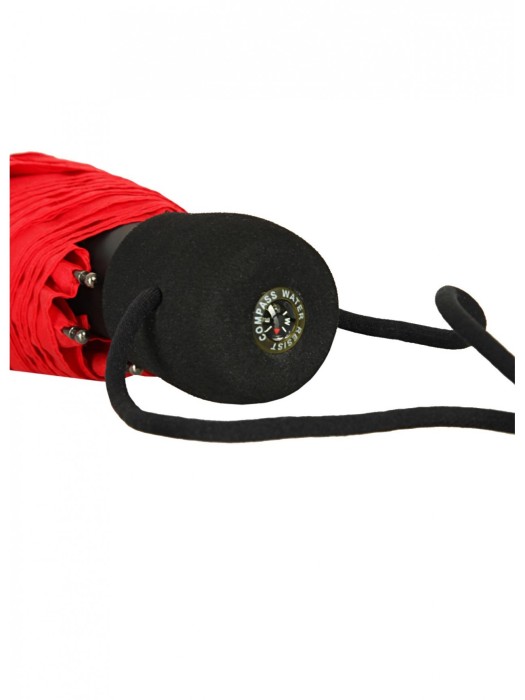 Товар красного цвета с внутренней стороны