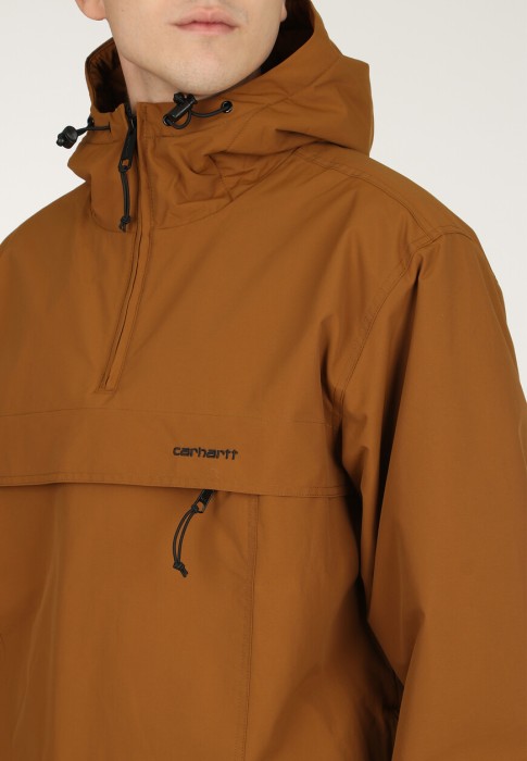 Товар коричневого цвета с внутренней стороны