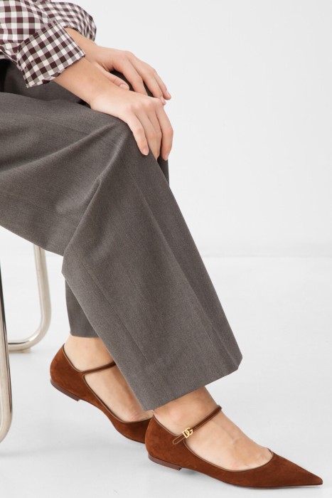 балетки  модель new cardinale от бренда dolce & gabbana вид слева