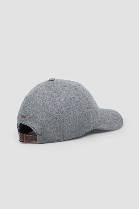 бейсболка   из италии вид сбоку