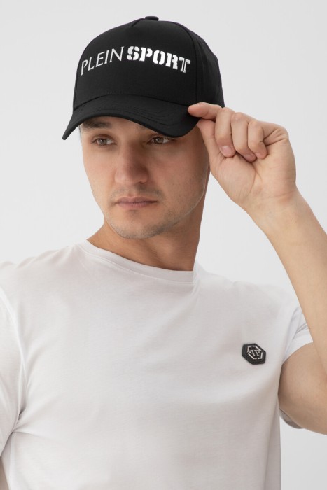 бейсболка  по цене 9250 руб вид справа