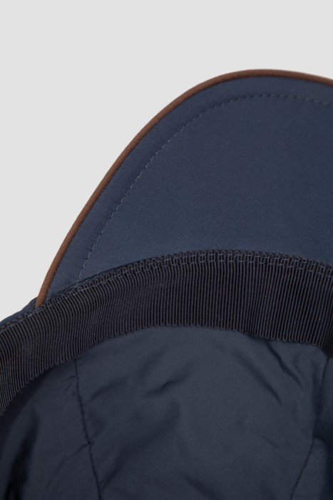 бейсболка  из полиэстера спереди