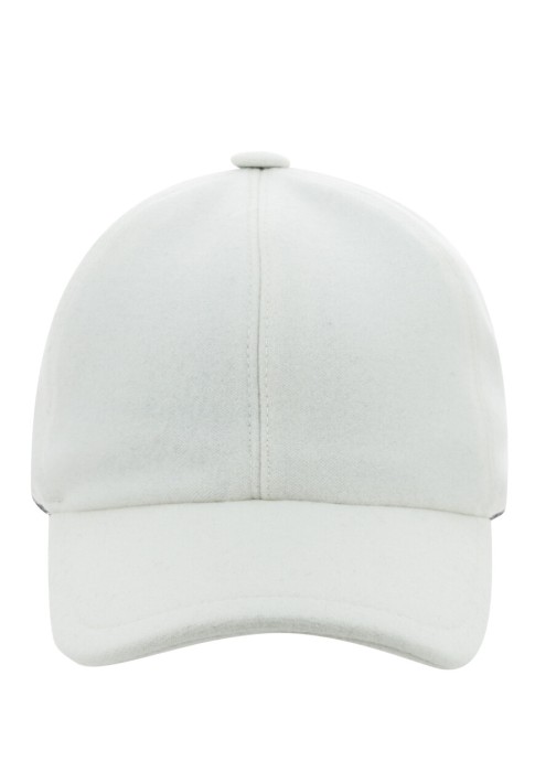 Товар с артикулом 5UI00806 вид сзади