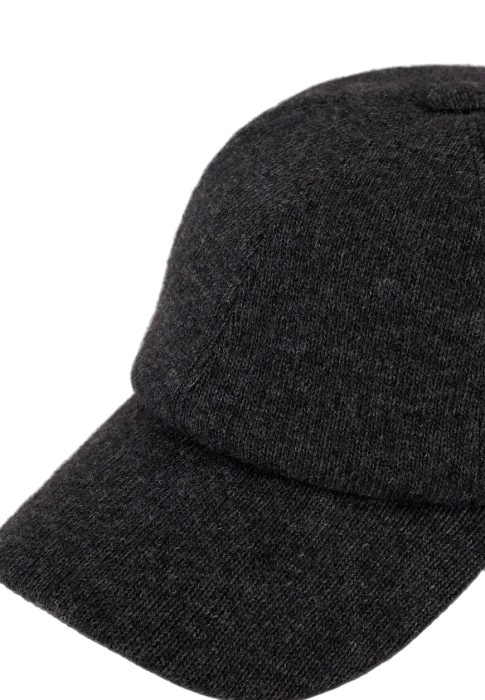 бейсболка  из италии вид сбоку