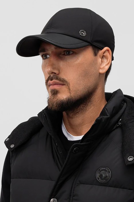 бейсболка  от бренда stefano ricci вид слева