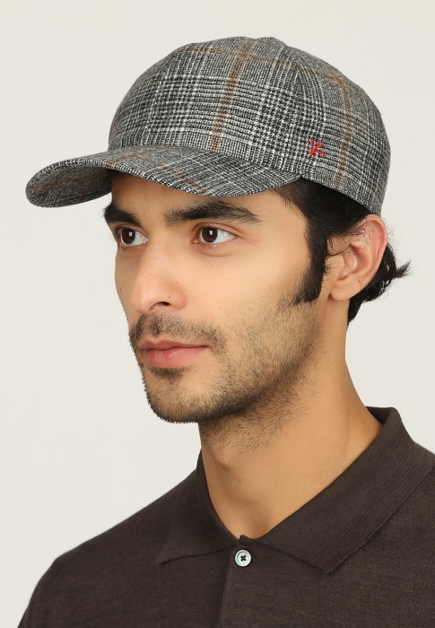 бейсболка  из проверенных материалов спереди