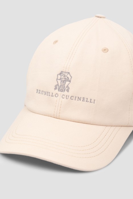 бейсболка  из хлопка спереди