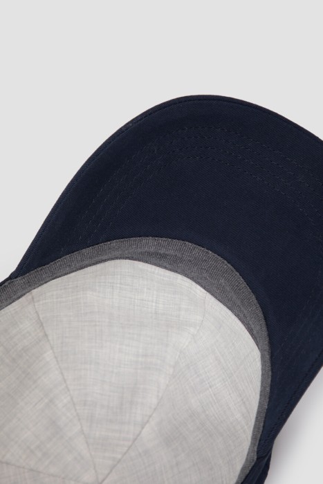 бейсболка  из хлопка спереди