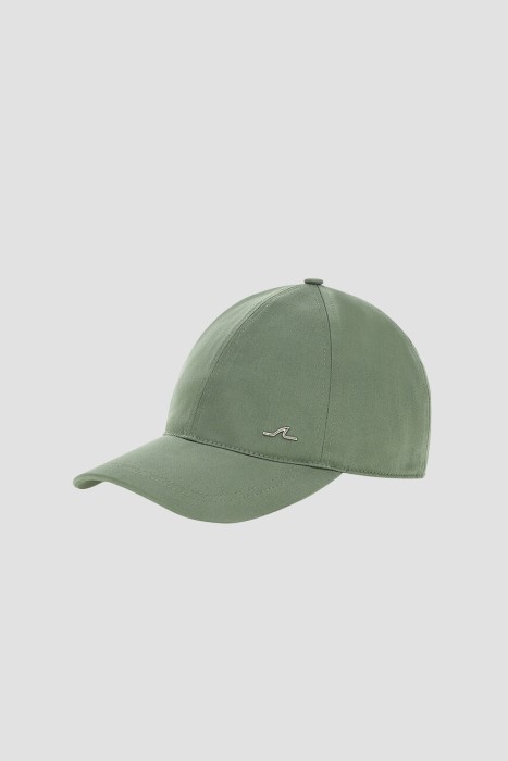 бейсболка  по цене 32000 руб вид справа