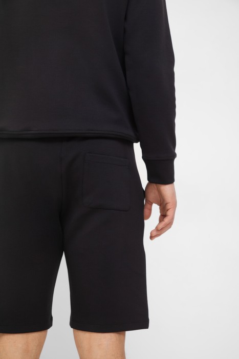 бермуды  из хлопка спереди