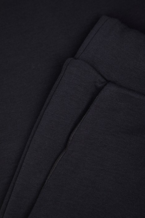 бермуды  для взрослого возраста с изнаночной стороны