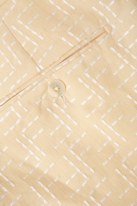 бермуды  для взрослого возраста с изнаночной стороны