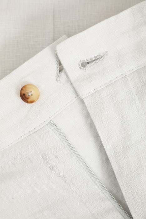 бермуды  из льна спереди