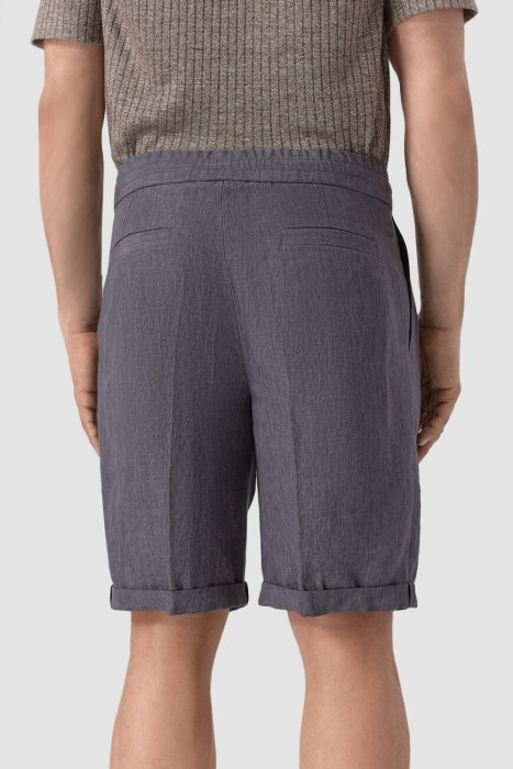 бермуды  от бренда brunello cucinelli вид слева