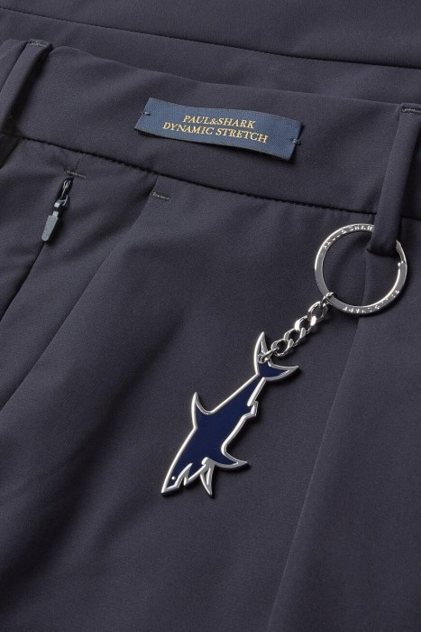 бермуды  из италии вид сбоку