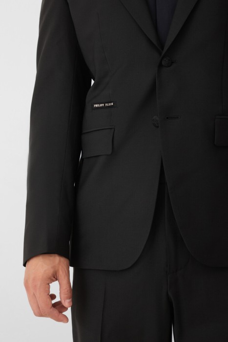 Товар черного цвета с внутренней стороны