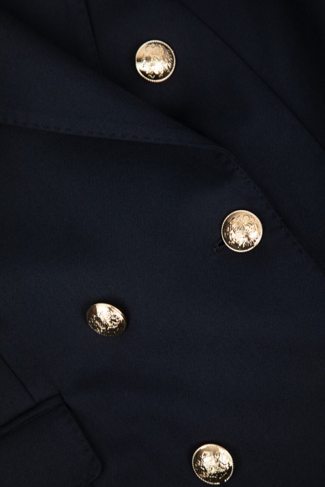 блейзер  классического стиля с лицевой стороны