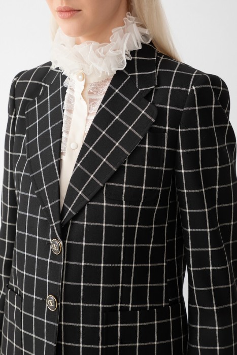 блейзер  из италии вид сбоку