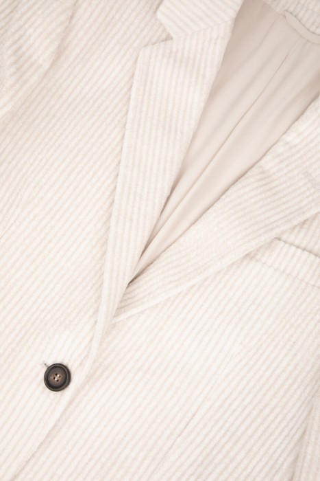 Продукция для женщин фото