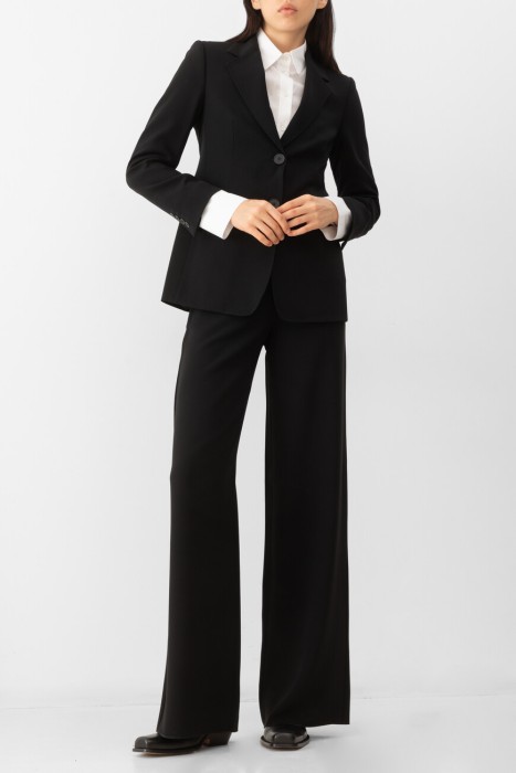 блейзер  из полиэстера спереди