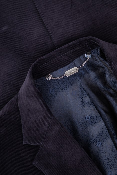 блейзер  для взрослого возраста с изнаночной стороны