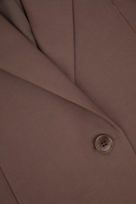 блейзер  для взрослого возраста с изнаночной стороны