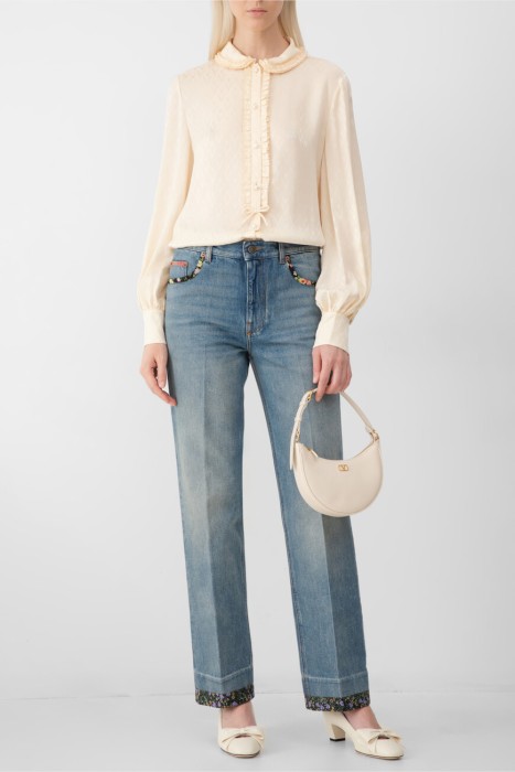 блуза  из шелка спереди