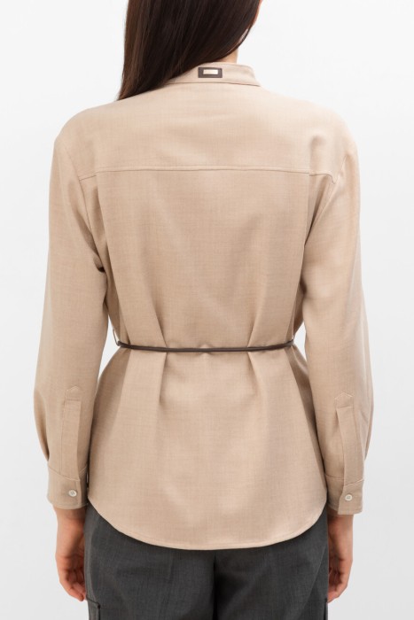 блуза  по цене 117000 руб вид справа