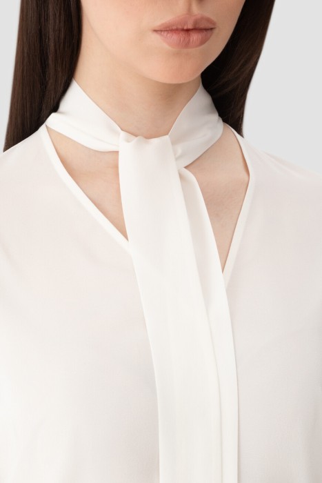 блуза  из италии вид сбоку