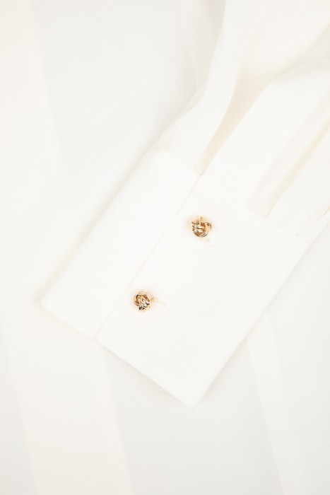 блуза  повседневного стиля с лицевой стороны