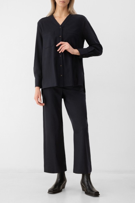 блуза  из шерсти спереди